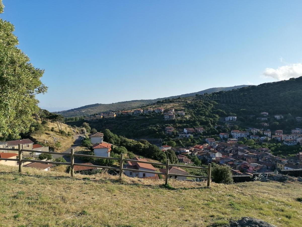 Bed and Breakfast Deiana Santu Lussurgiu Exterior foto