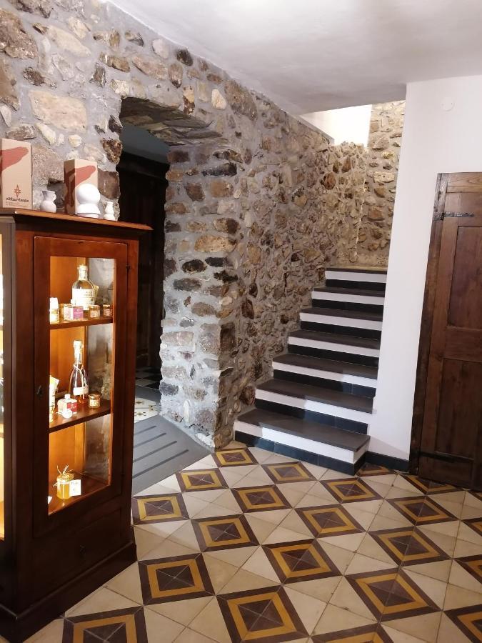 Bed and Breakfast Deiana Santu Lussurgiu Exterior foto
